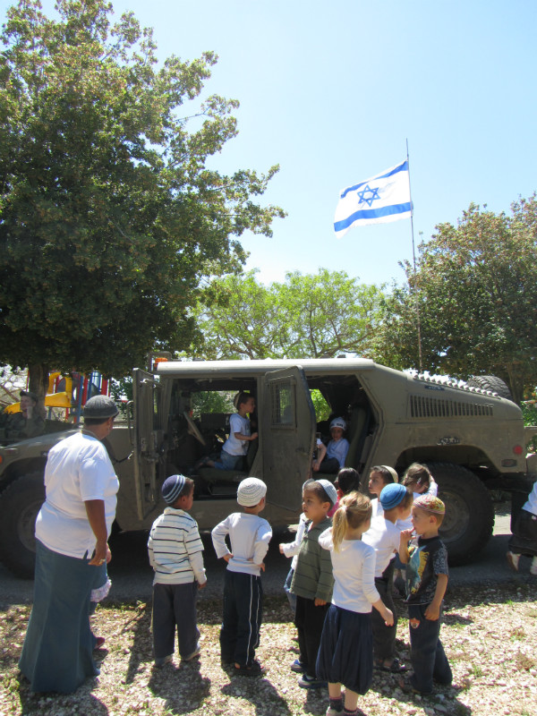 ניסן תשעג 525